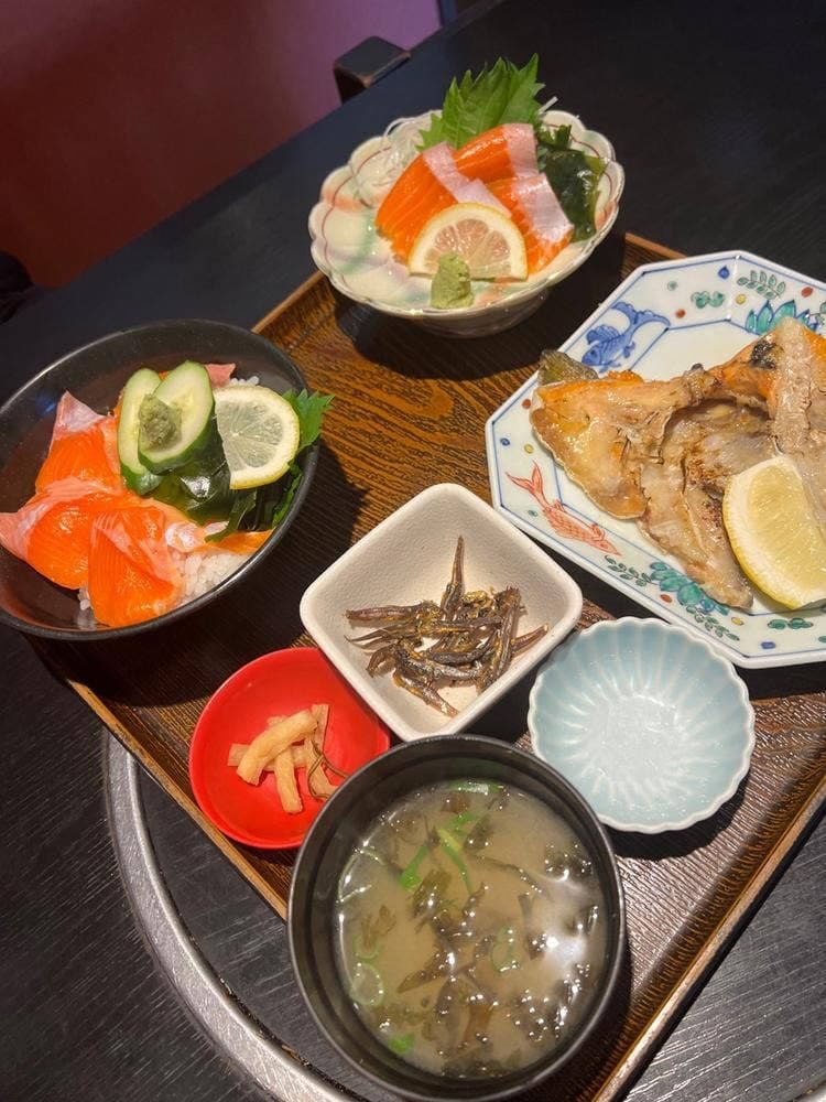 かに喰亭 ますよね