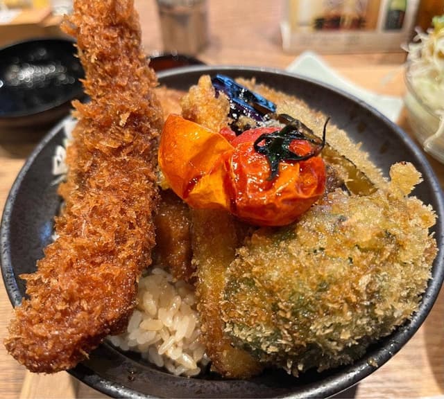 新潟カツ丼 タレカツ 日比谷店 - サブ画像1