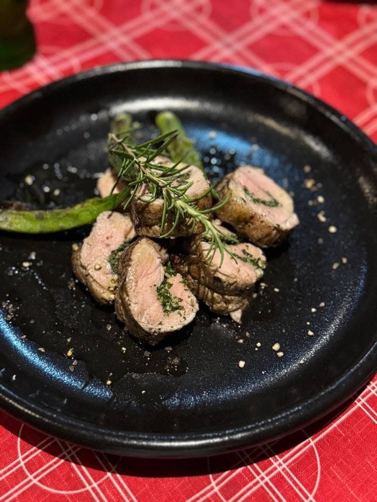 トラットリア・マンジャーレ