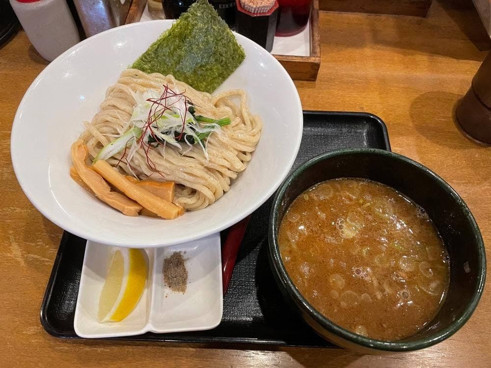 らぅ麺 ガラ喰楽学校