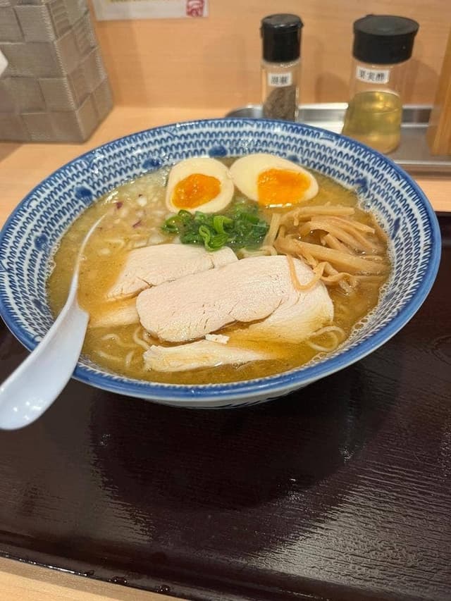 濃厚鶏そば 麺屋 尽の絃 - サブ画像1