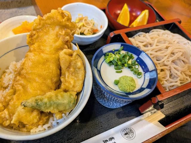 土支田 やぶ重 - サブ画像1