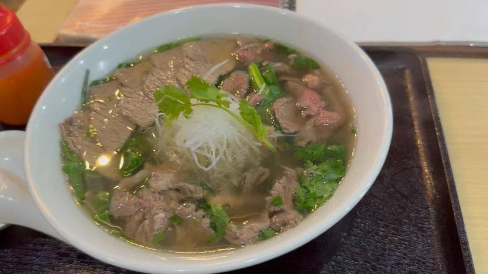 PHO QUYET