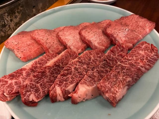 焼肉ホルモン 亀萬 - サブ画像1