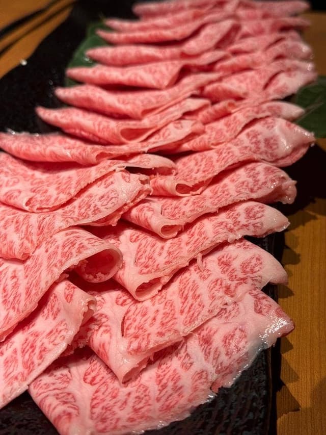 神戸三宮焼肉 KOBE133倶楽部 しゃぶしゃぶ・すき焼き - サブ画像2