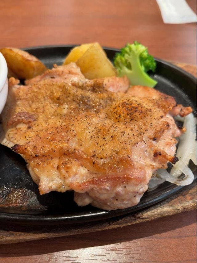 ステーキのどん 赤羽東口店 - サブ画像3