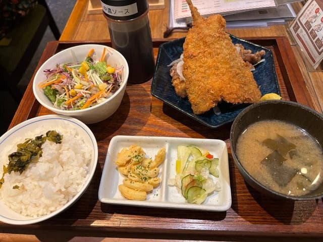 Cafeコメコ - サブ画像2