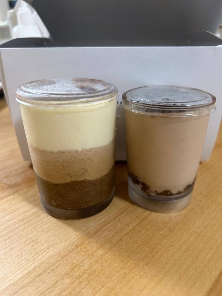 ティラミス専門店 BENE REGALO 秋川本店