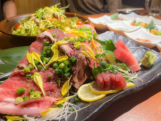 炭火焼き鳥 激太鳥 歌舞伎町店 - サブ画像2