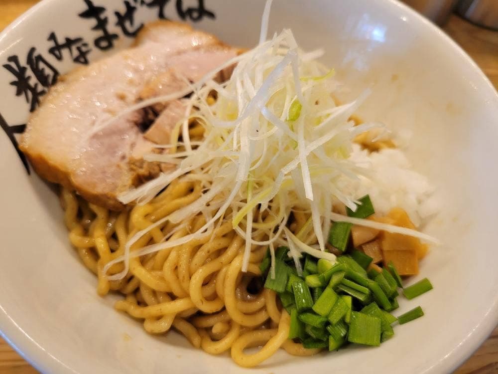 人類みなまぜそば 吹田店