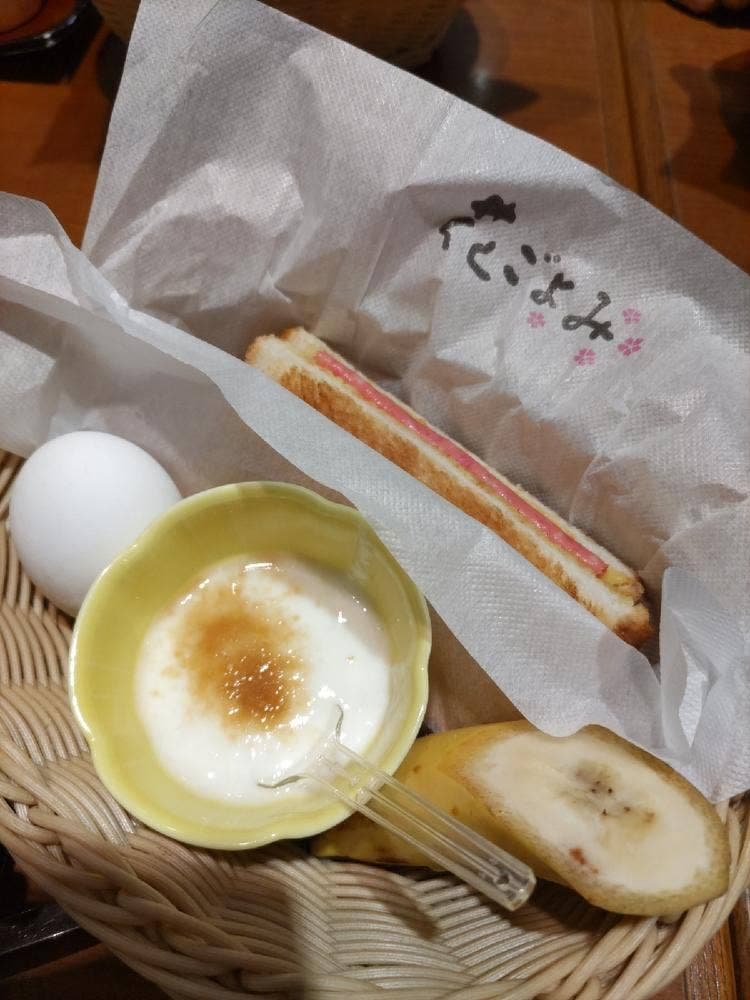 長久手カフェ 花ごよみ