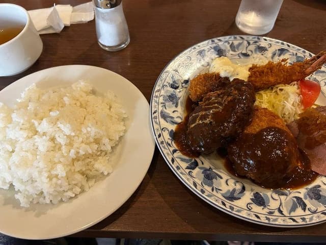 洋食レストラン 犇屋 なんばOCAT店 - サブ画像1