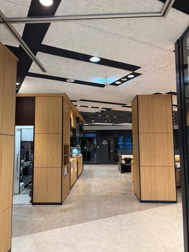 萩原珈琲店 みなとじま喫茶室 - サブ画像1
