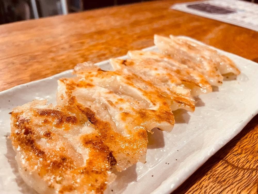 餃子の酒場 マイケル