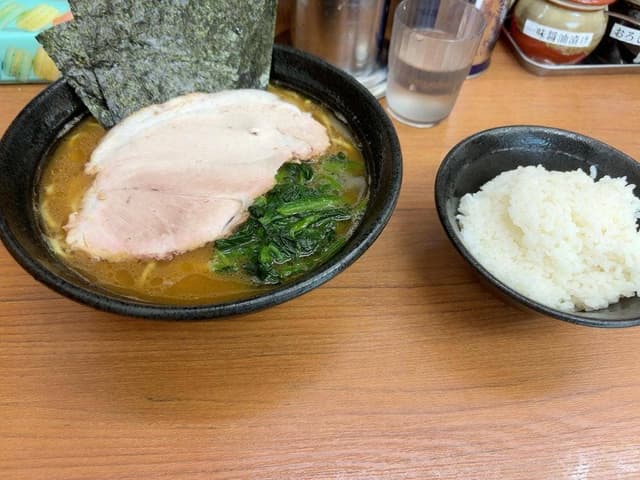 横浜らーめん 若武者 - サブ画像3