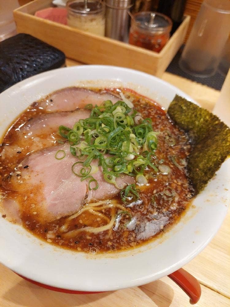 梨子麺堂 神戸三宮