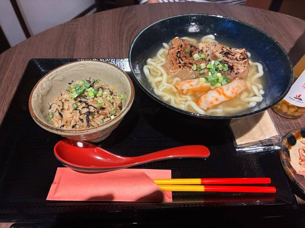 沖縄茶屋 仲谷