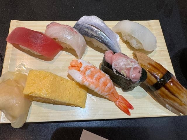 梅丘寿司の美登利総本店 高井戸店 - サブ画像2