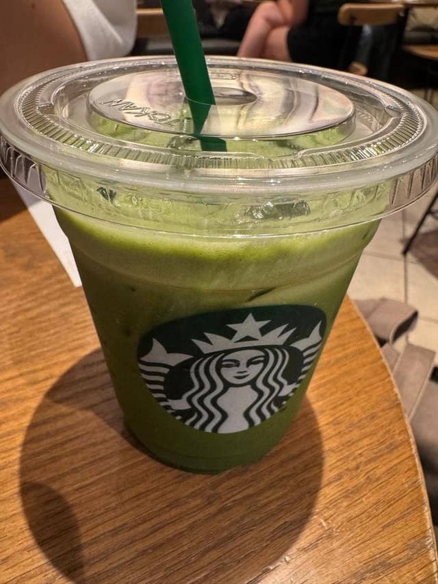 スターバックス コーヒー 新宿3丁目店 - サブ画像2