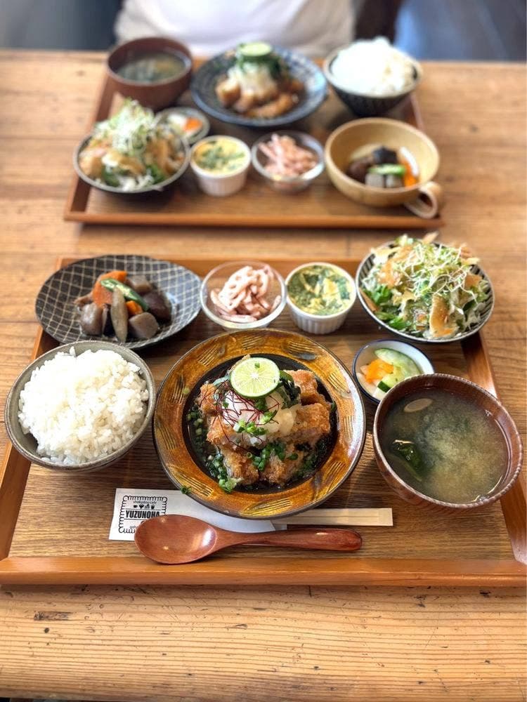 食堂カフェ YUZUNOHA
