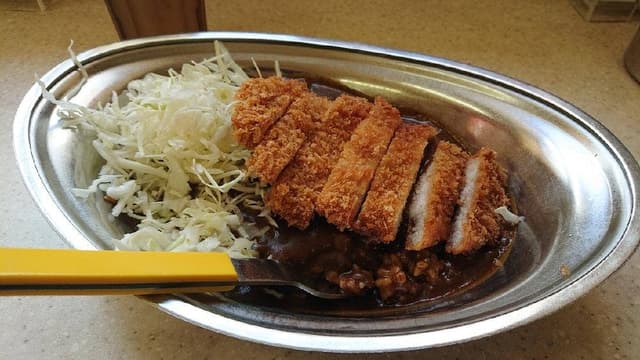 カレーのチャンピオン 麹町店 - サブ画像2