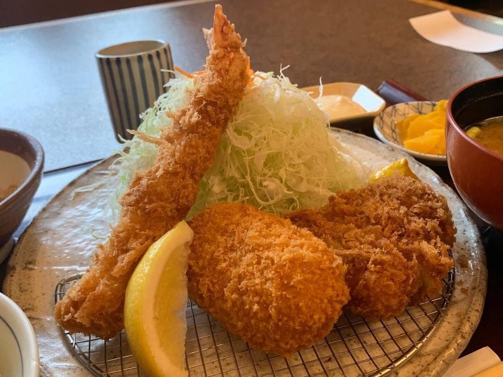 とんかつ藤よし 山手台店