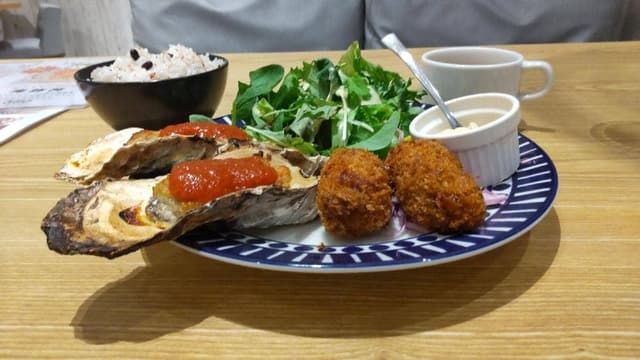 エイスシーオイスターバー 天神ソラリアプラザ店 - サブ画像1