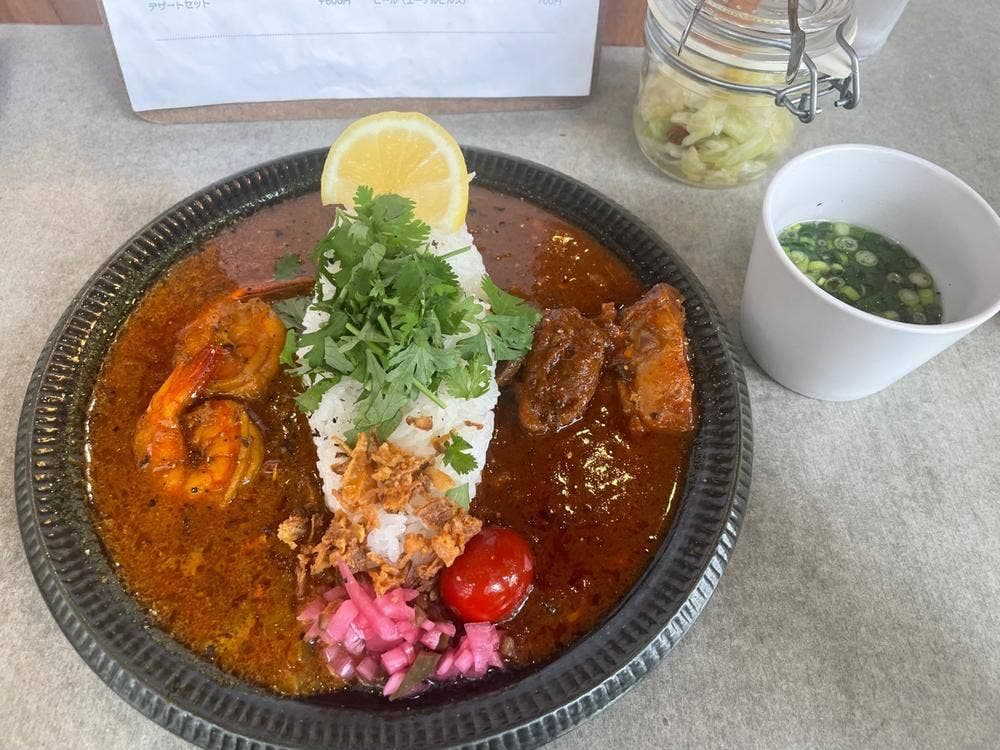 お酒とスパイス カンテラ