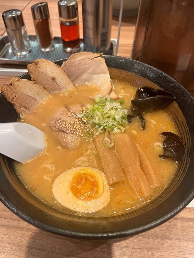 旭川ラーメン梅光軒 新千歳空港店 - サブ画像1