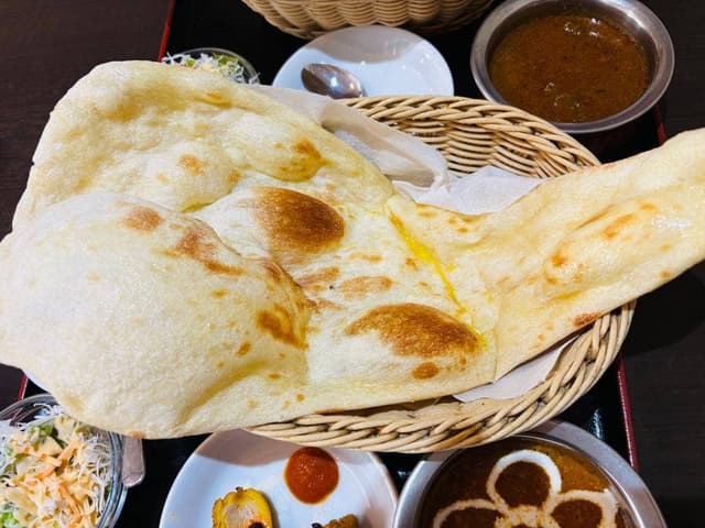New Himalayan Dining & Bar - サブ画像1