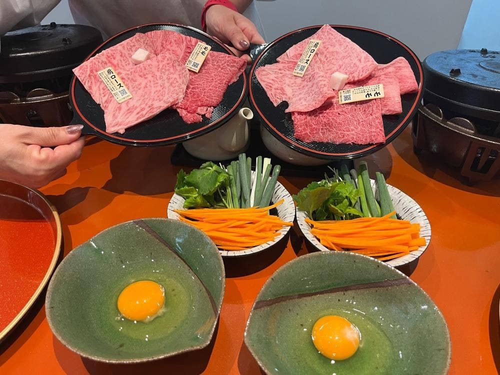 伊勢外宮カウンターすき焼きおりにく