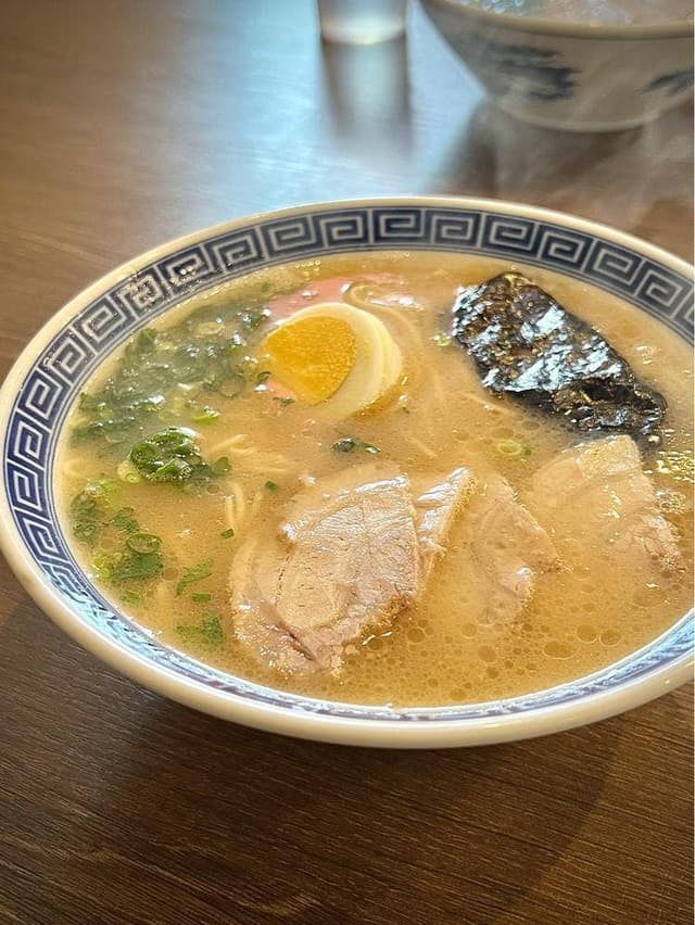 久留米豚骨ラーメン 三代目 沖食堂 - サブ画像1