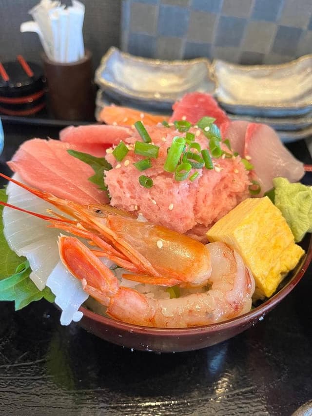 海鮮料理 よつや - サブ画像1