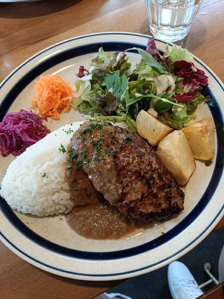 隠れ家ビストロ 中目黒グリル SLOW TABLE