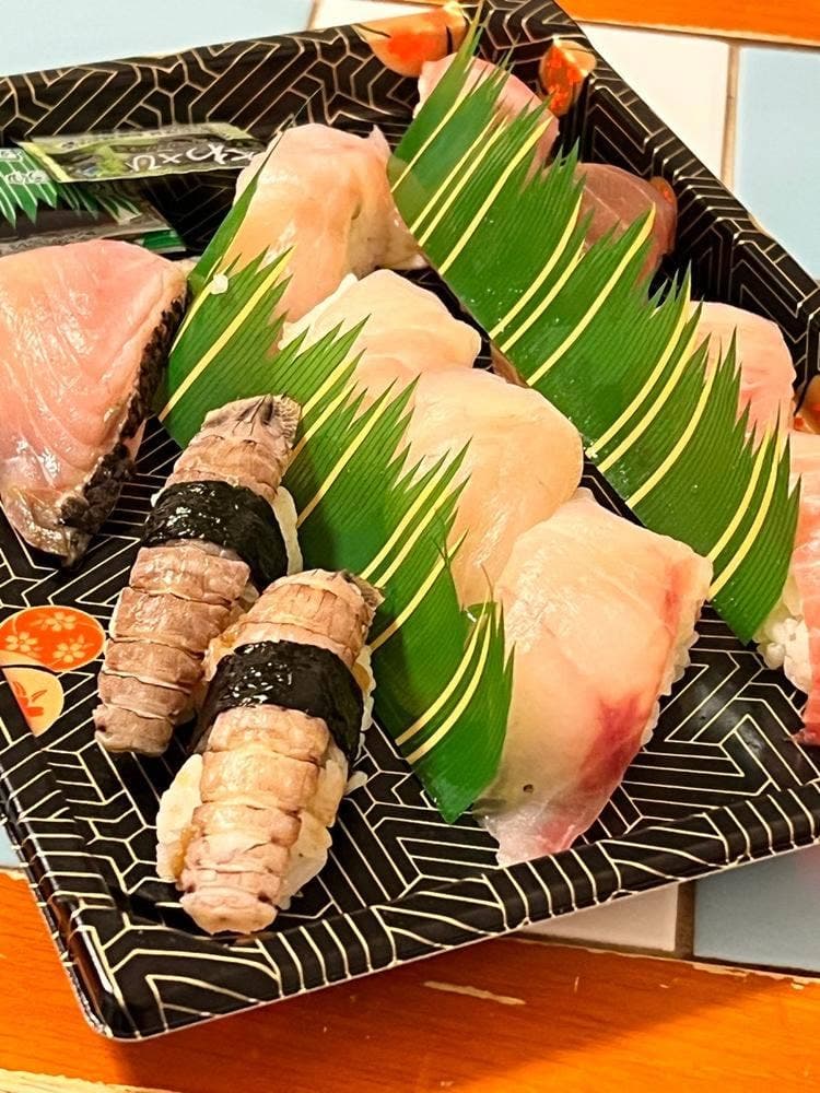 伊豆の回転寿司 花まる銀彩 伊豆高原店