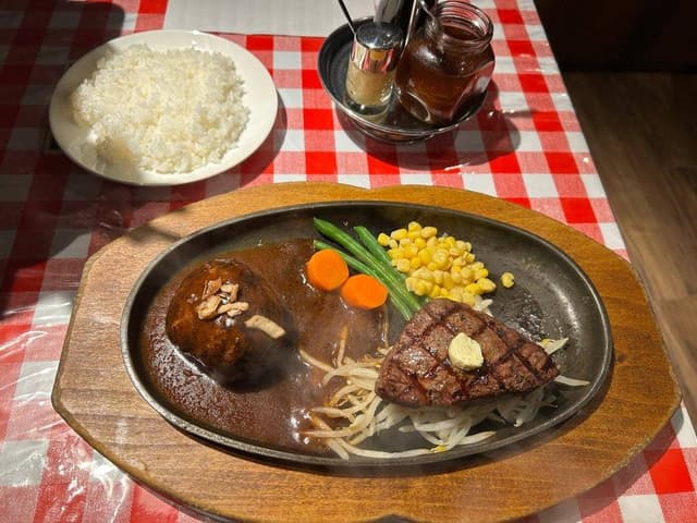 KURAUZO ハンバーグ&ステーキ食堂 - サブ画像3