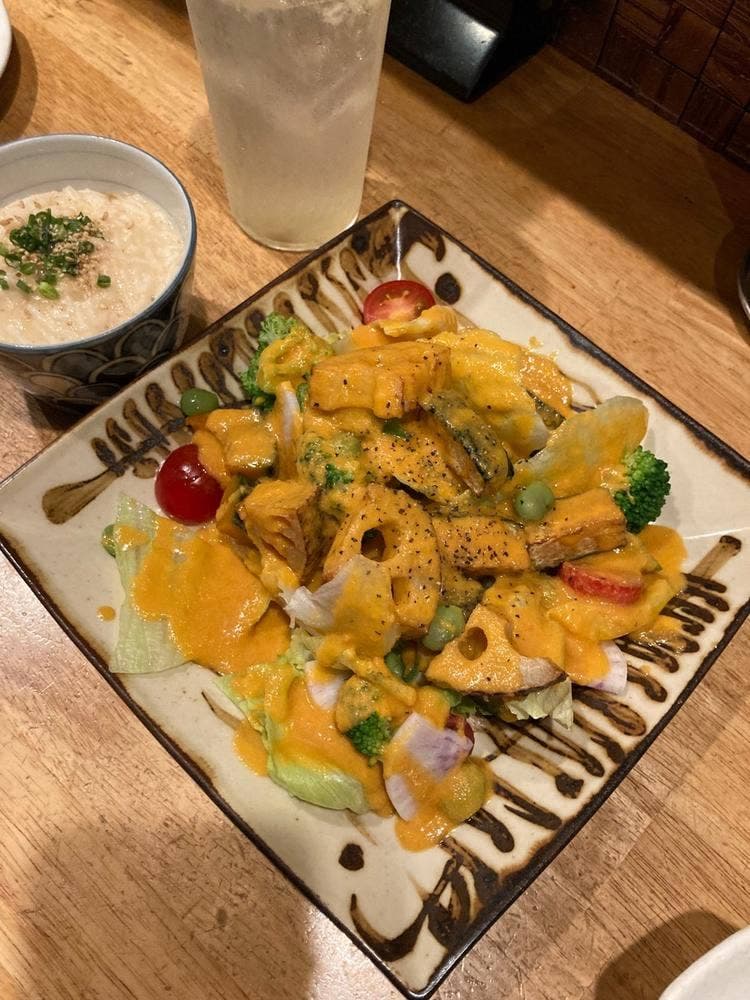 鶏家 利