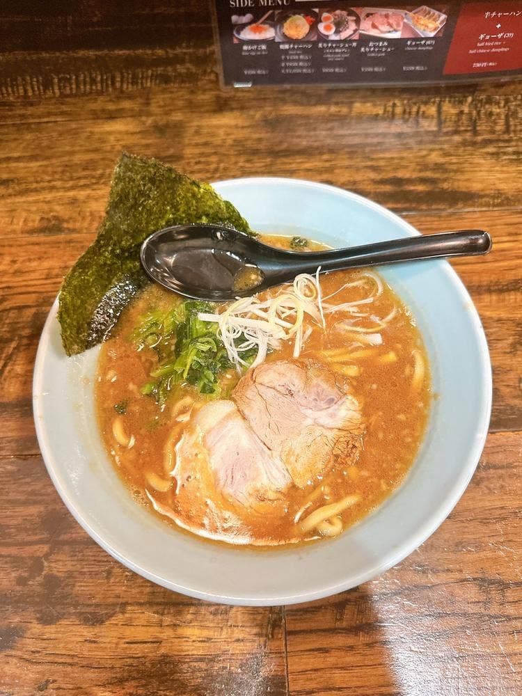 麺屋ひろ 新宿歌舞伎町店