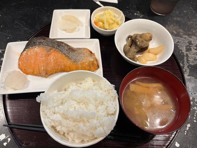 やさか食堂 - サブ画像1