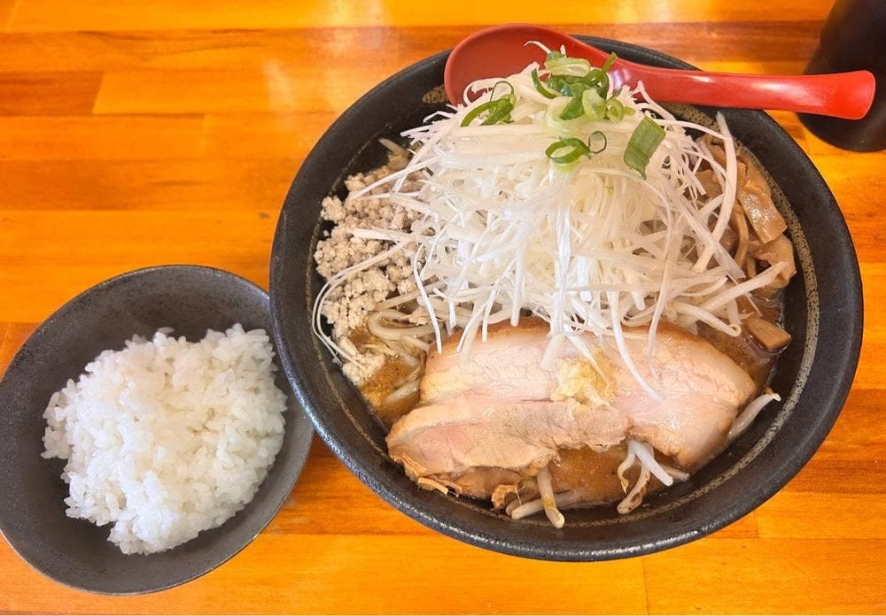 らーめん 味噌ガッツ