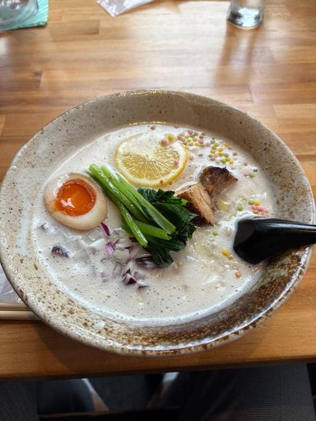 てっちゃんの担々麺 - サブ画像1