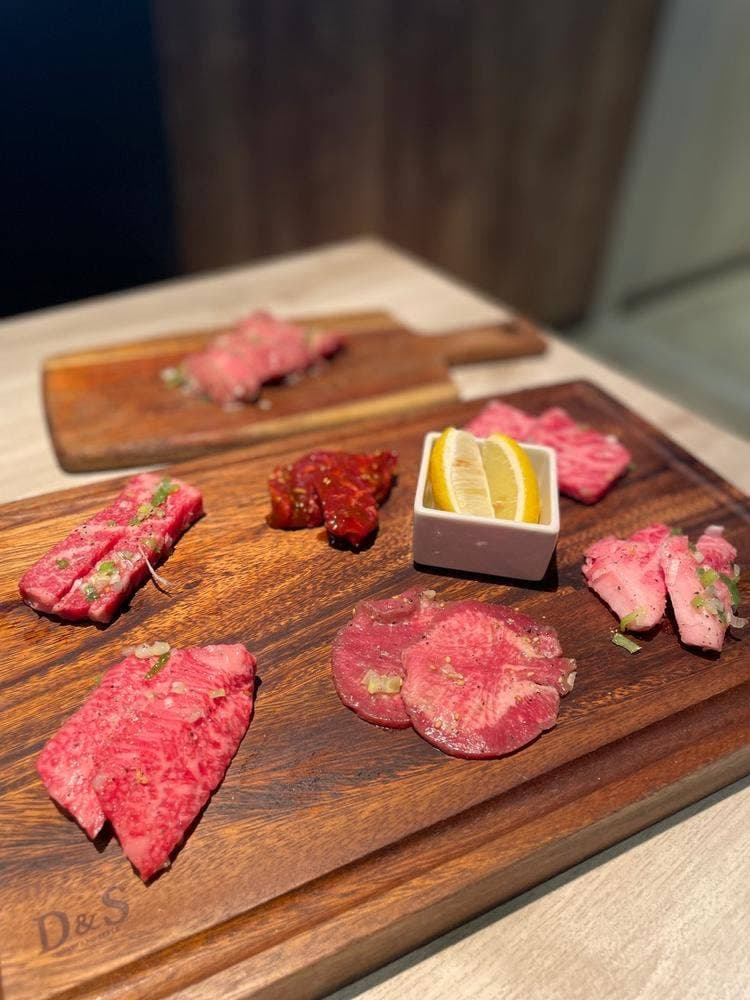 焼肉うしすけ みなとみらい店