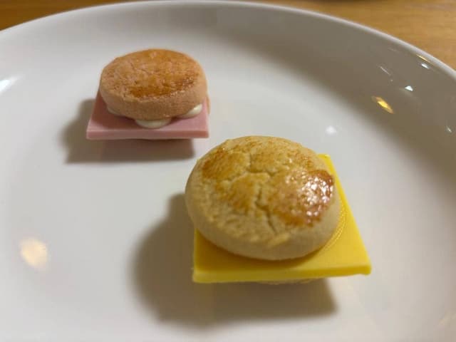 キャプテンスイーツバーガー - サブ画像1