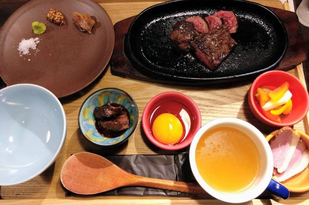 アカミヤコウシ