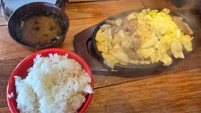 豚ときゃべつ亭 - サブ画像2