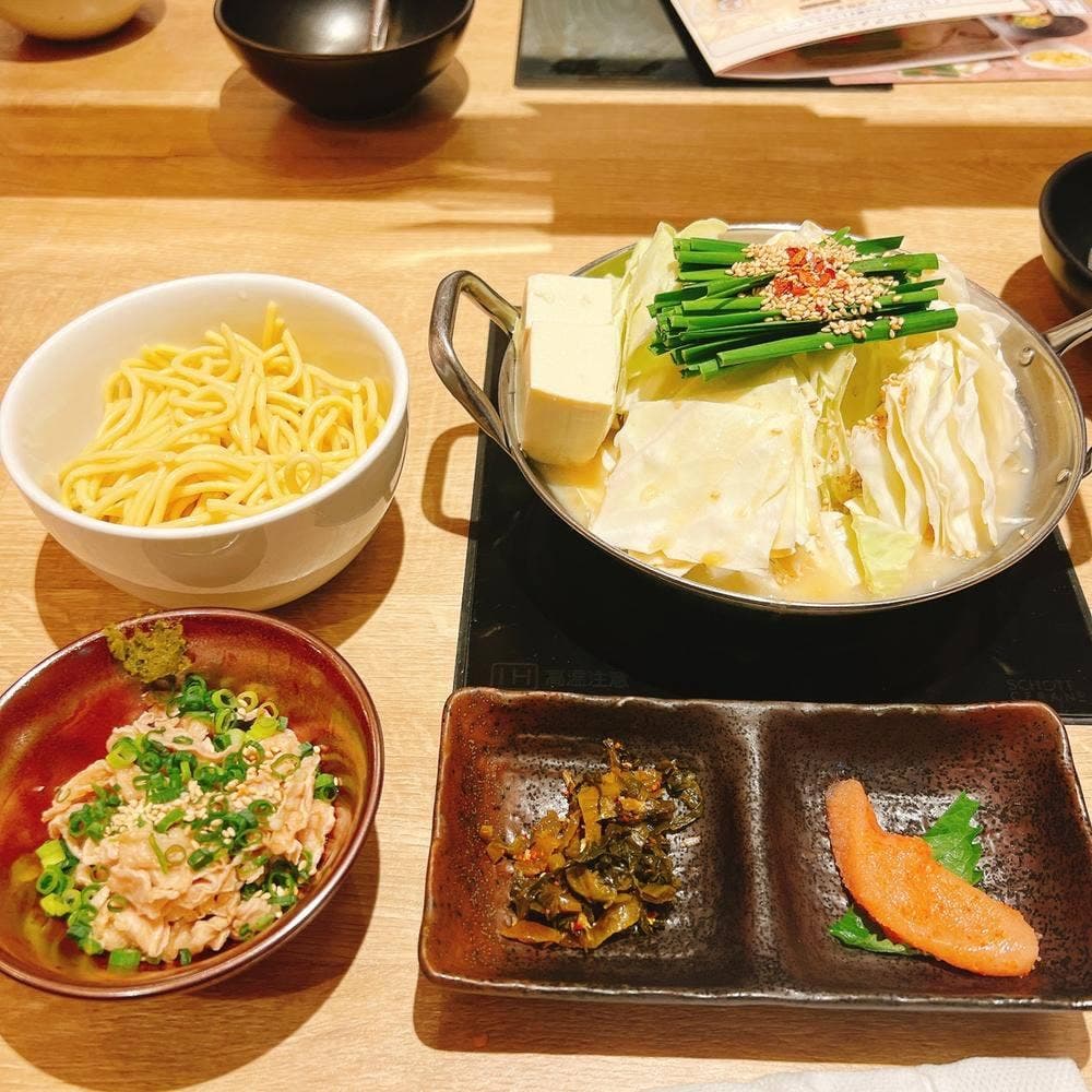 博多もつ鍋 おおやま カウンターKITTE博多店