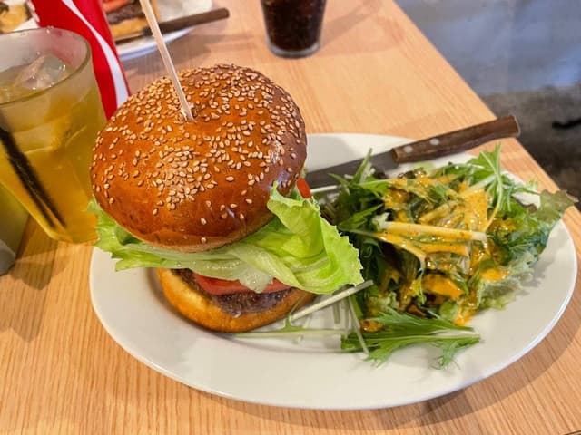 Overcook Burger Bar - サブ画像3