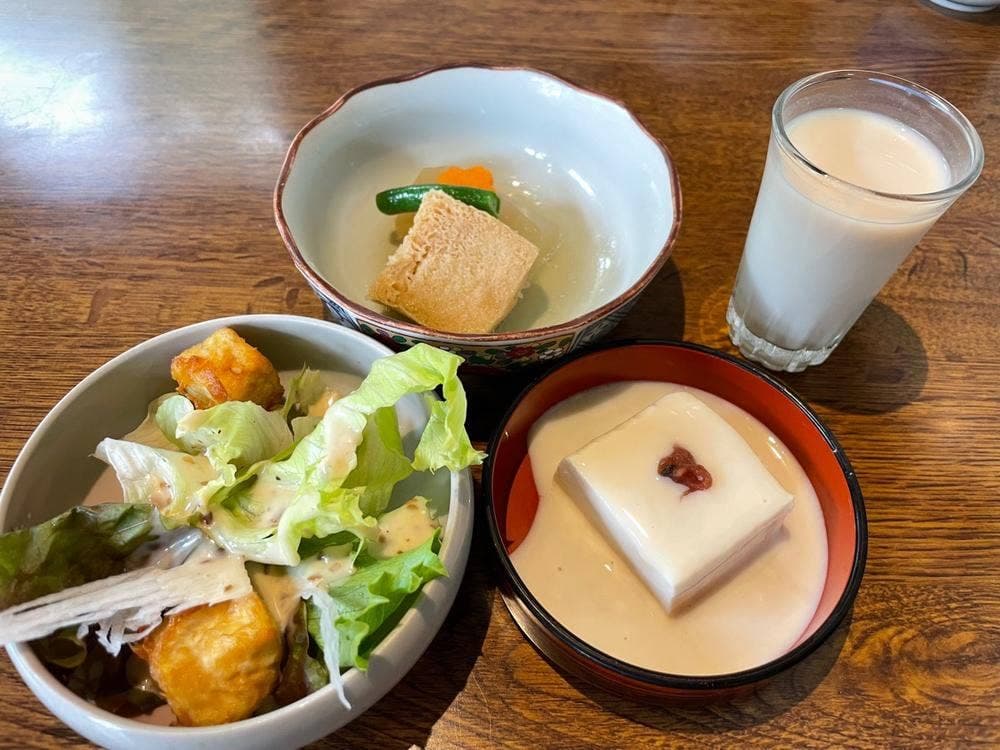 茶房まめ家