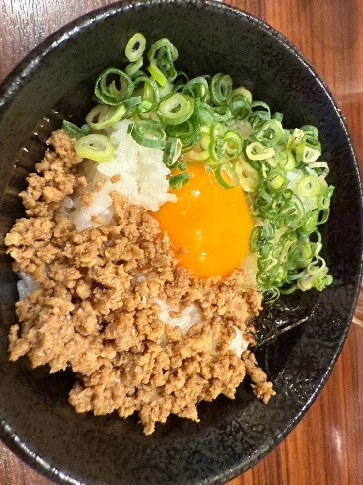まるはち