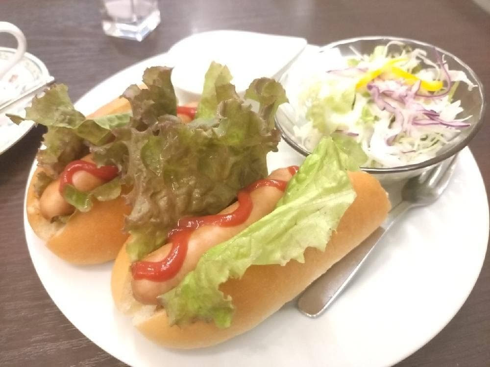 Calme Cafe Cavalier 上本町店